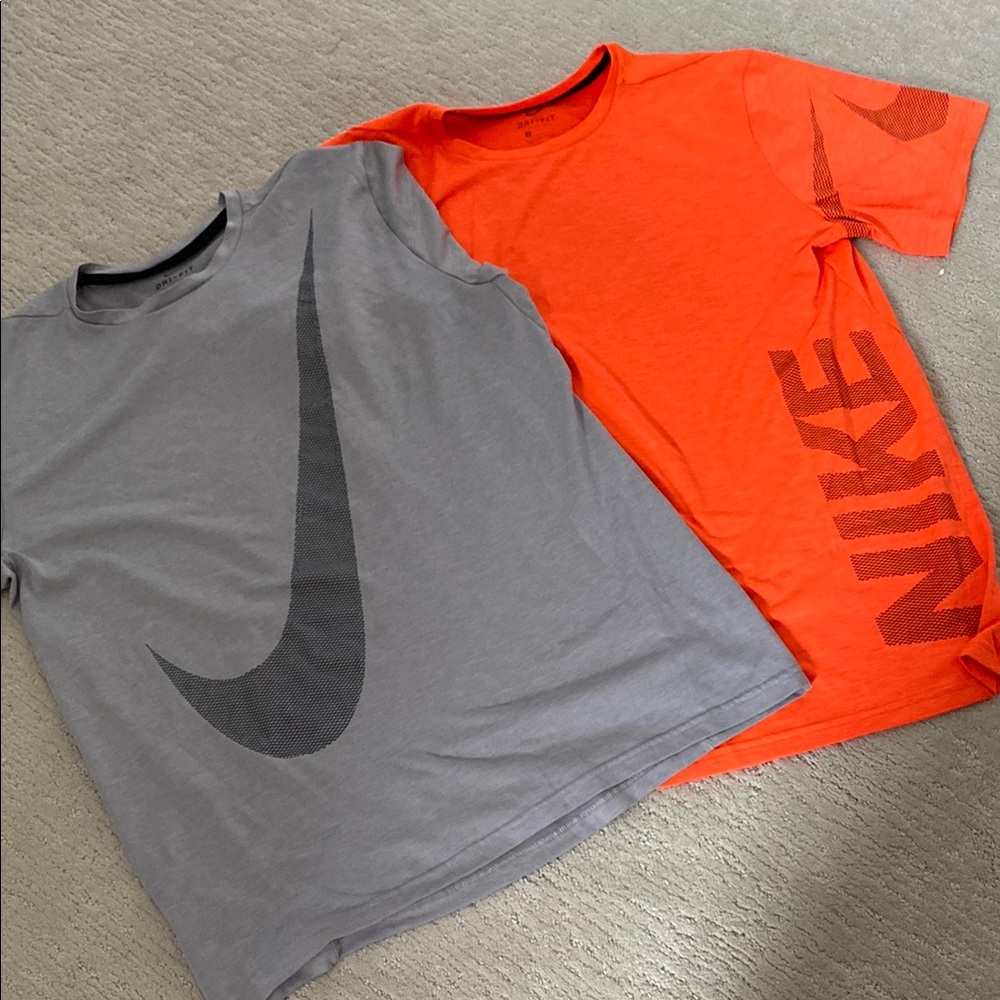 Men’s Nike Gray and Orange Short Sleeve Tees, Dri-Fit. Large